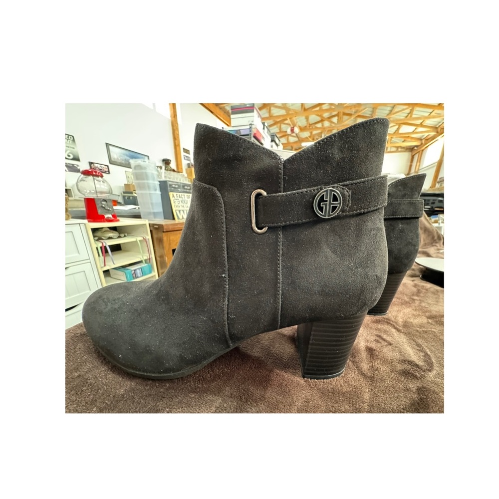 Giani Bernini Black Booties size 11 - Picture 5 of 8
